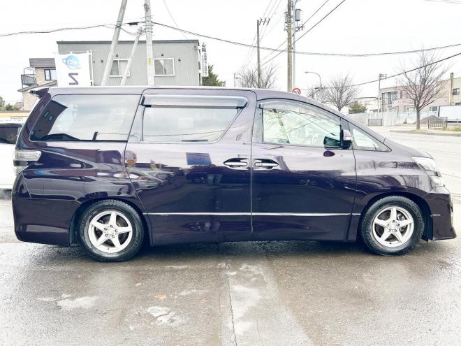 ヴェルファイア2.4Zゴールデンアイズ 4WD ローンが不安な方＜優遇ローン＞後期型　アルパイン8型ナビ　後席モニター　フルセグTV　両側パワースライド　電動リアゲート　HID　スマートキー　コーナーセンサー　　ハーフレザー 4WD 2400 5Dr