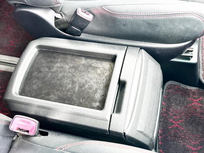 ヴェルファイア2.4Zゴールデンアイズ 4WD ローンが不安な方＜優遇ローン＞後期型　アルパイン8型ナビ　後席モニター　フルセグTV　両側パワースライド　電動リアゲート　HID　スマートキー　コーナーセンサー　　ハーフレザー 4WD 2400 5Dr