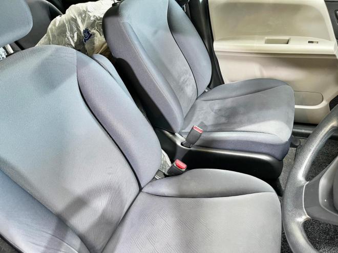 フリード1.5G Lパッケージ 4WD 5年保証 ナビTV Bカメ パワスラ 夏冬タイヤ 寒冷地仕様 禁煙 車検整備2年付