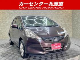 フィット　1.3G 4WD 5年保証 バックカメラ 寒冷地仕様 禁煙 車検整備2年付 修復歴無