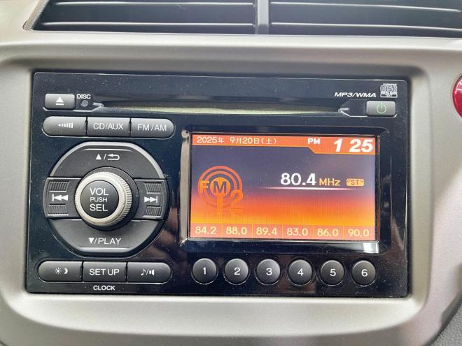 フィット1.3G 4WD 5年保証 バックカメラ 寒冷地仕様 禁煙 車検整備2年付 修復歴無