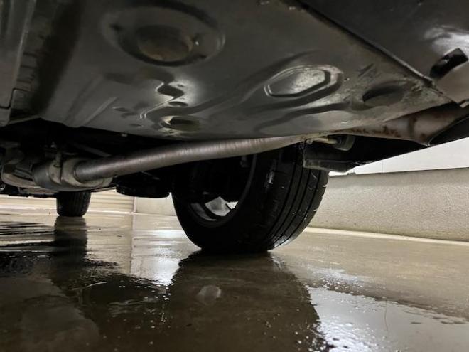 エスティマアエラス　本州仕入　後期型　寒冷地仕様　禁煙車　ＷＡＫＯＳバリアスコーティング済　純正１８インチＡＷ　社外１６ＡＷ＋スタッドレスタイヤ付　両側パワースライドドア　アルパイン９インチＨＤＤナビ（フルセグ地デジ　ＤＶＤ再生　Ｂｌｕｅｔｏｏｔｈ）＋バックカメラ　エンジンスターター　ＰＵＳＨスタート　スマートキー　クルーズコントロール　タイミングチェーン車　ＨＩＤ ヘッドライト　ビルトインＥＴＣ  4WD 2400 5Dr