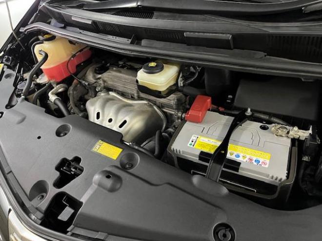 エスティマアエラス　本州仕入　後期型　寒冷地仕様　禁煙車　ＷＡＫＯＳバリアスコーティング済　純正１８インチＡＷ　社外１６ＡＷ＋スタッドレスタイヤ付　両側パワースライドドア　アルパイン９インチＨＤＤナビ（フルセグ地デジ　ＤＶＤ再生　Ｂｌｕｅｔｏｏｔｈ）＋バックカメラ　エンジンスターター　ＰＵＳＨスタート　スマートキー　クルーズコントロール　タイミングチェーン車　ＨＩＤ ヘッドライト　ビルトインＥＴＣ  4WD 2400 5Dr