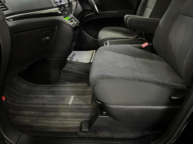 エスティマアエラス　本州仕入　後期型　寒冷地仕様　禁煙車　ＷＡＫＯＳバリアスコーティング済　純正１８インチＡＷ　社外１６ＡＷ＋スタッドレスタイヤ付　両側パワースライドドア　アルパイン９インチＨＤＤナビ（フルセグ地デジ　ＤＶＤ再生　Ｂｌｕｅｔｏｏｔｈ）＋バックカメラ　エンジンスターター　ＰＵＳＨスタート　スマートキー　クルーズコントロール　タイミングチェーン車　ＨＩＤ ヘッドライト　ビルトインＥＴＣ  4WD 2400 5Dr