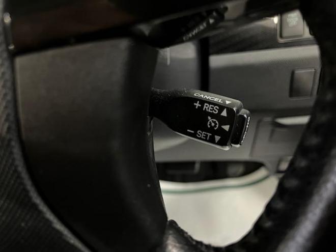 エスティマアエラス　本州仕入　後期型　寒冷地仕様　禁煙車　ＷＡＫＯＳバリアスコーティング済　純正１８インチＡＷ　社外１６ＡＷ＋スタッドレスタイヤ付　両側パワースライドドア　アルパイン９インチＨＤＤナビ（フルセグ地デジ　ＤＶＤ再生　Ｂｌｕｅｔｏｏｔｈ）＋バックカメラ　エンジンスターター　ＰＵＳＨスタート　スマートキー　クルーズコントロール　タイミングチェーン車　ＨＩＤ ヘッドライト　ビルトインＥＴＣ  4WD 2400 5Dr