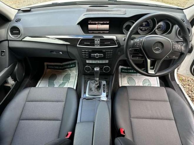 ベンツCクラス C180 アバンギャルド　クルーズコントロール　ABS　ナビTV　バックカメラ　ETC　革シート　キーレス　パワステ　パワーウィンドウ　電動シート　横滑り防止装置　盗難防止装置 正規輸入車 2WD 1800