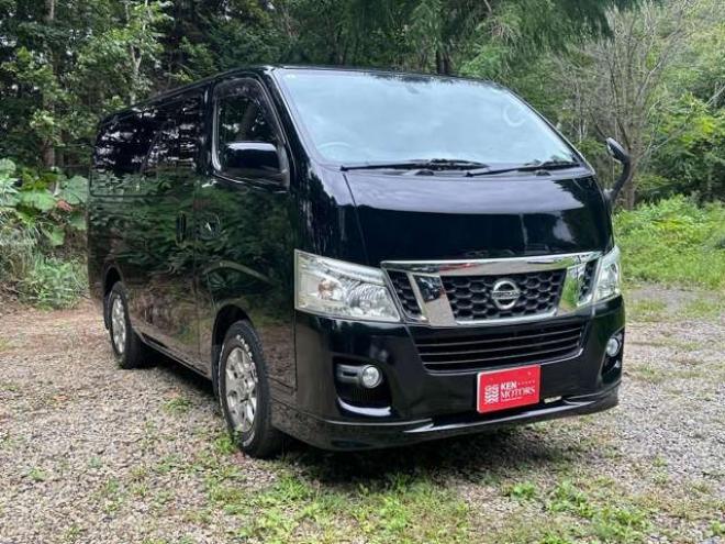キャラバンNV350 2.5 プレミアムGX ロングボディ ディーゼルターボ 4WD　パワーウィンドウ　パワステ　社外ナビ　社外アルミ　ABS　キーレス　バックカメラ　エンジンスターター　ETC　リアヒーター　リアクーラー　盗難防止装置 2500