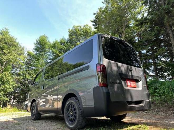 キャラバンNV350 2.5 プレミアムGX ロングボディ ディーゼルターボ 4WD　ナビ/Bカメラ/ETC/プッシュスタート 2500