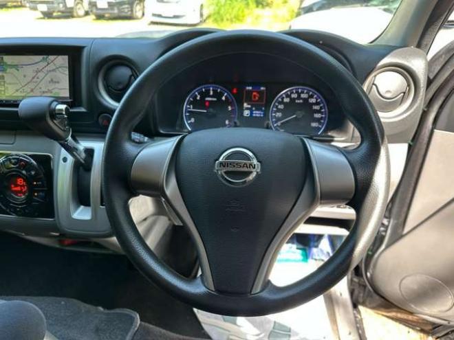 キャラバンNV350 2.5 プレミアムGX ロングボディ ディーゼルターボ 4WD　ナビ/Bカメラ/ETC/プッシュスタート 2500