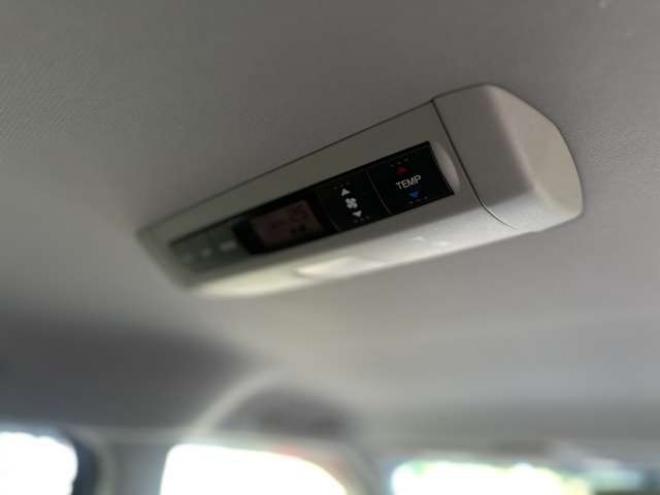 エリシオン2.4 G エアロ HDDナビスペシャルパッケージ 4WD　ABS　バックカメラ　盗難防止装置　エアコン　パワステ　パワーウィンドウ　HDDナビ　ETC　キーレス　3列シート　両側電動スライドドア　アルミホイール　DVD再生　CD　フォグランプ 2400