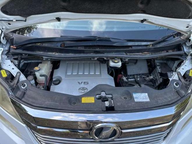 ヴェルファイア3.5 Z プラチナセレクションII 4WD　両側電動スライドドア　パワステ　パワーウィンドウ　ABS　クルーズコントロール　電動リアゲート　地デジナビ　バックカメラ　ETC　キーレス　純正アルミ　3列シート　後席モニター 3500