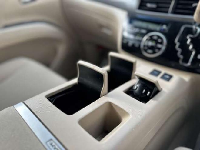 エスティマハイブリッド2.4 X 4WD　ETC　地デジ　クルーズコントロール　純正オーディオ　バックカメラ　両側スライドドア左側電動　3列シート　パワステ　パワーウィンドウ　純正アルミ　ABS　キーレスエントリー 2400