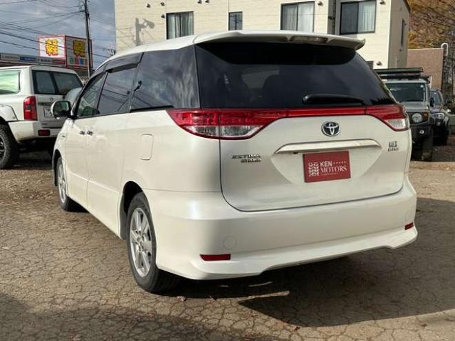 エスティマハイブリッド2.4 X 4WD　ETC　地デジ　クルーズコントロール　純正オーディオ　バックカメラ　両側スライドドア左側電動　3列シート　パワステ　パワーウィンドウ　純正アルミ　ABS　キーレスエントリー 2400