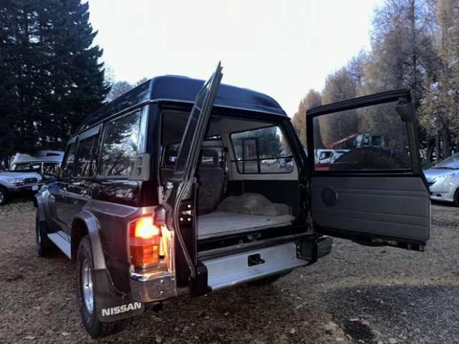 サファリ4.2 エクストラハイルーフグランロード ディーゼル 4WD　ハイルーフ　パワステ　パワーウィンドウ　社外アルミホイール　マッドフラップ 4200