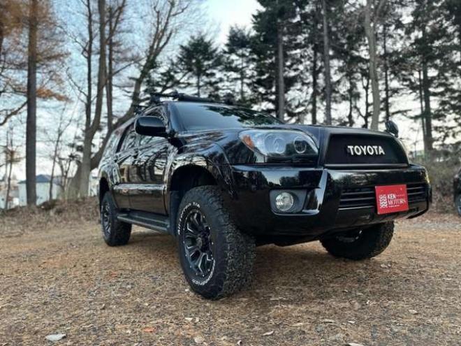 ハイラックスサーフ2.7 SSR-X 4WD　社外地デジナビ　バックカメラ　ウーハー　ドライブレコーダー　ルーフキャリア　ETC　オールテレーンタイヤ　リフトアップ　サンルーフ　社外アルミホイール　ABS　パワーウィンドウ　パワステ　社外グリル 2700