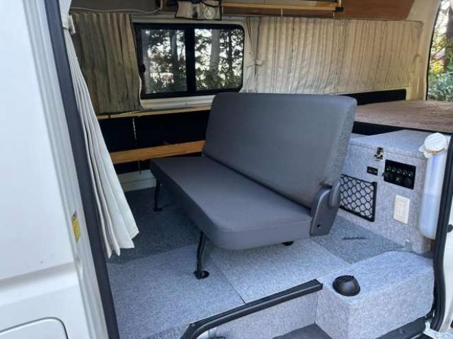 ハイエースバン2.7 DX ワイド スーパーロング ハイルーフ GLパッケージ 4WD　ハイルーフ　サブバッテリー　ベットキット　ワンオーナー　パワステ　パワーウィンドウ　キーレス　片側スライドドア 2700