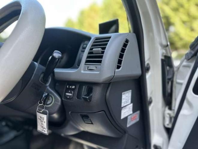 ハイエースバン2.7 DX ワイド スーパーロング ハイルーフ GLパッケージ 4WD　ハイルーフ　サブバッテリー　ベットキット　ワンオーナー　パワステ　パワーウィンドウ　キーレス　片側スライドドア 2700