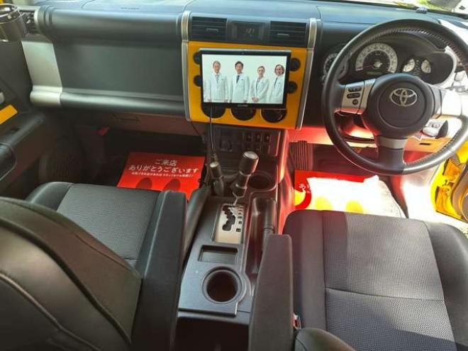 FJクルーザー4.0 カラーパッケージ 4WD　INTREPIDキャンプギアルーフテント　社外10インチナビ　バックカメラ　前後ドラレコ　パワステ　パワーウィンドウ　アルミ　ABS　キーレス　ETC 4000