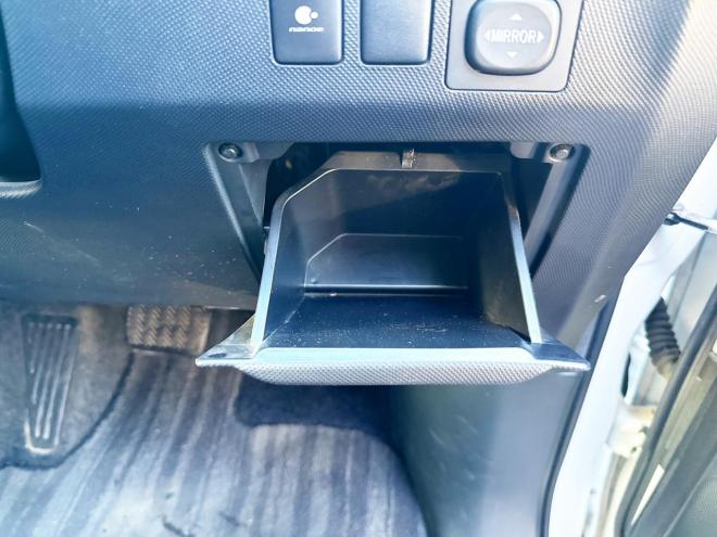 エスティマハイブリッドハイブリッド2.4アエラス 4WD　ローンが不安な方＜優遇ローン＞本州仕入　モデリスタエアロ　クルーズコントロール　ムーンルーフ 4WD 2400 5Dr