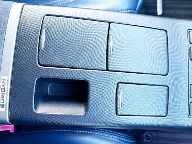 エスティマハイブリッドハイブリッド2.4アエラス 4WD　ローンが不安な方＜優遇ローン＞本州仕入　モデリスタエアロ　クルーズコントロール　ムーンルーフ 4WD 2400 5Dr