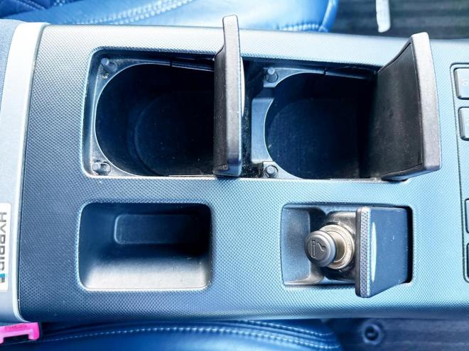 エスティマハイブリッドハイブリッド2.4アエラス 4WD　ローンが不安な方＜優遇ローン＞本州仕入　モデリスタエアロ　クルーズコントロール　ムーンルーフ 4WD 2400 5Dr