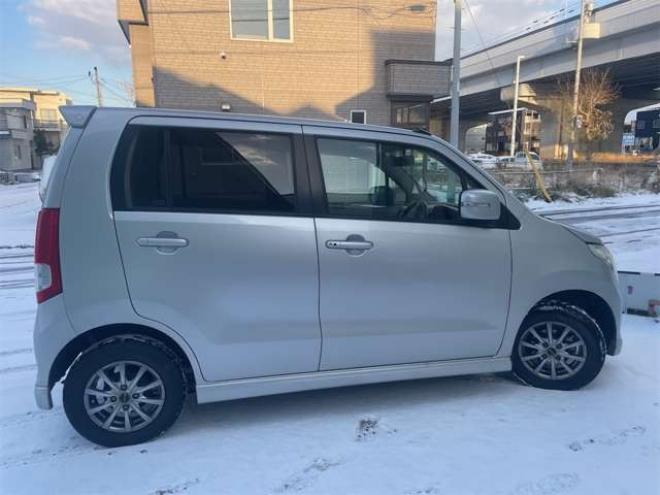 ワゴンRFX リミテッド 4WD　シートH　Pスタート 660