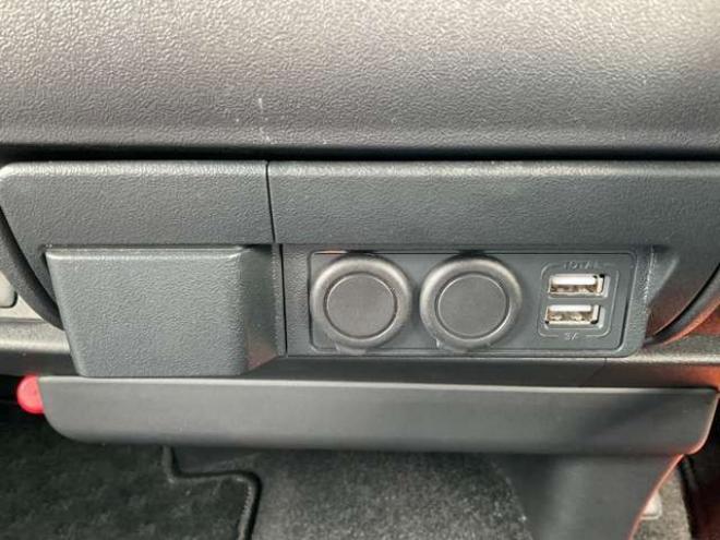 ハイエースバン2.8 スーパーGL ダークプライムII ロングボディ ディーゼルターボ 4WD　モデリスタフロントスポイラー　ワーク18インチAW　8インチナビTV 両側電動パワースライドドア 415COBRAフラットキット(ベッドキット) 2800