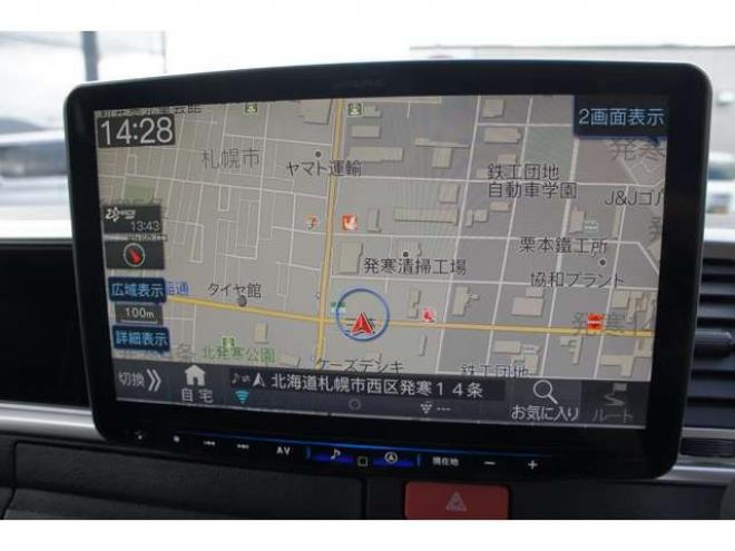 ハイエースバンスーパーロングHR　8人乗りキャンピング4WD　走行充電&外部充電&サブバッテリー　　　&FFヒーター&冷蔵庫&シンク&給排水　アルパインBIG-X&フリップダウン　415COBRAフロントリップ&バッドラッカー17AW　デジタルインナー　全方位カメラ 2700