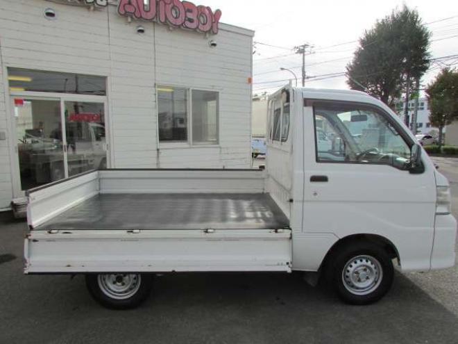 ピクシストラックスペシャル エアコン・パワステバージョン 3方開 4WD　 660