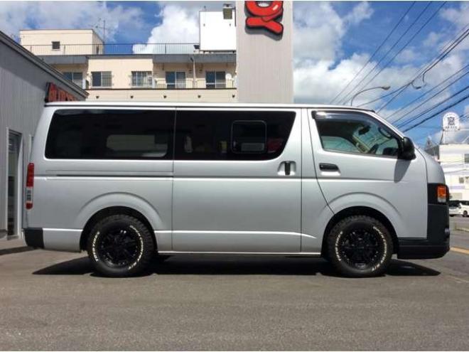 ハイエースバン3.0 スーパーGL ロング ディーゼルターボ 4WD　リアヒーター&クーラー　キーレス　ETC　電動格納ミラー　デュアルエアコン　ベッドキッド　フロントフォグランプ　clarionSDナビ(NXL13)　AUX　Bluetooth　USB　16インチAW 3000