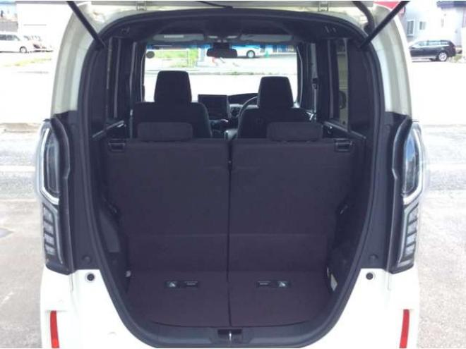 N-BOXカスタム 660 G EX ホンダセンシング 4WD　パワスラ　シートヒーター　スマートキー　プッシュスタート　クルーズコントロール　ホンダ純正ナビ　バックカメラ　電動格納ミラー　横滑り防止装置　車線逸脱防止　衝突被害軽減システム　オートライト　ETC 660