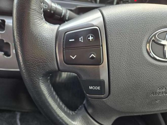 ハイエースバン2.7 スーパーGL ダークプライム ワイド ミドルルーフ ロングボディ 4WD　4WD　寒冷地仕様　両側パワスラ　スマキー　プッシュスタート　リアヒーター&クーラー　アルパインインナーミラー&フリップダウンモニター　社外メモリナビ　フルセグTV　ETC　ベッドキッド　Bカメラ 2700