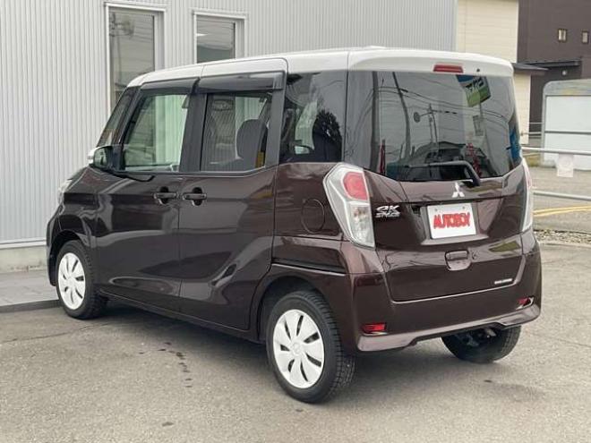 eKスペースG セーフティ パッケージ 4WD　プッシュスタート　スマートキー　電動スライドドア(左)　360°カメラ　バックカメラ　シートヒーター　エンジンスターター　純正オーディオ 660