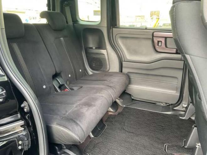 N-BOXカスタム 660 G L ホンダセンシング 4WD　純正ナビ・TV　バックカメラ　両側パワスラ　純正エンジンスターター　プッシュスタート　クルコン　ETC　LEDヘッドライト　フォグランプ　シートヒーター　ドラレコ　bluetooth 660
