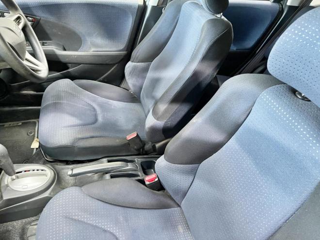 フィット1.3G 4WD 5年保証 ナビTV Bカメ 寒冷地仕様 禁煙 車検整備2年付