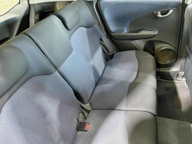 フィット1.3G 4WD 5年保証 ナビTV Bカメ 寒冷地仕様 禁煙 車検整備2年付