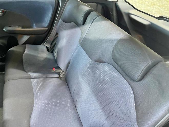 フィット1.3G 4WD 5年保証 ナビTV Bカメ 寒冷地仕様 禁煙 車検整備2年付