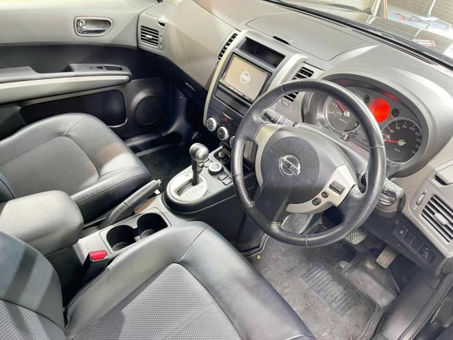 エクストレイル20X 4WD 5年保証 ナビTV 寒冷地仕様 禁煙 車検整備2年付 修復歴無