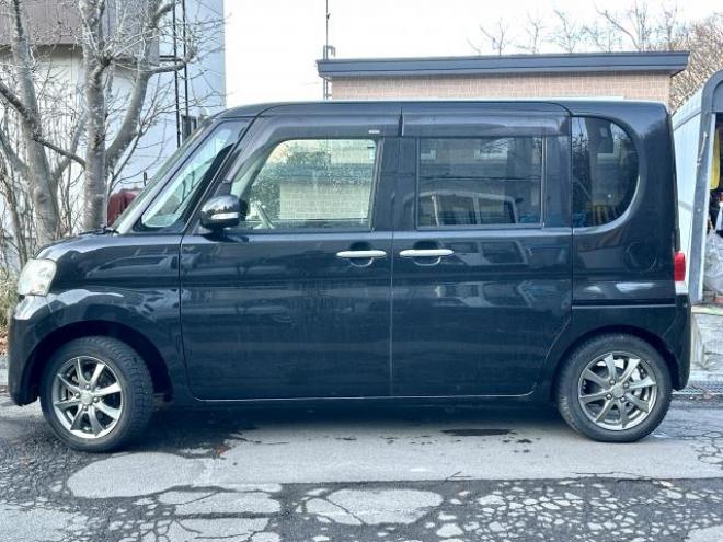 タントX 4WD リモコンパワースライドドア　エンジンスターター　タイミングチェーン車　フルセグテレビ　Panasonicナビ　 4WD 660 5Dr