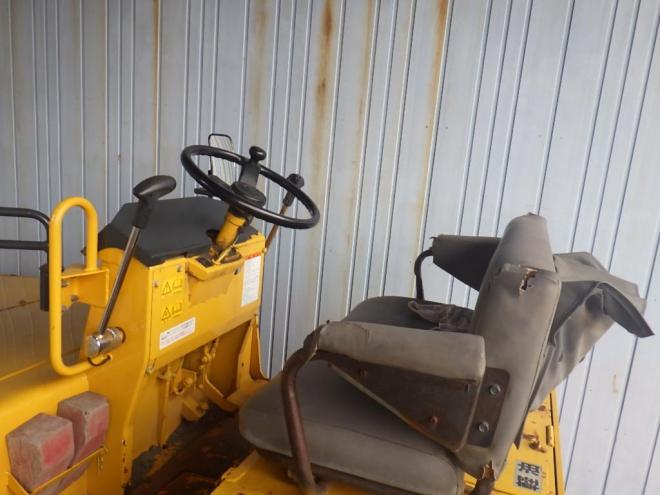 その他サカイ　ロードローラー TS160