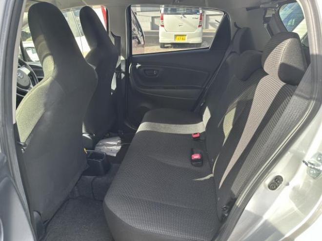 ヴィッツ 4WD 1300 5Dr