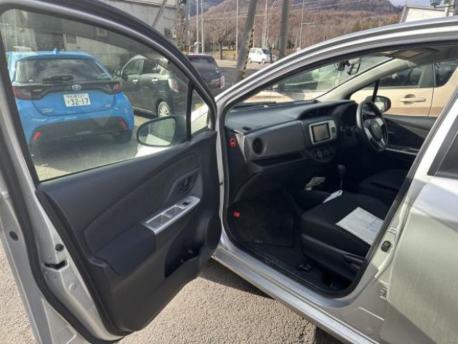 ヴィッツ 4WD 1300 5Dr