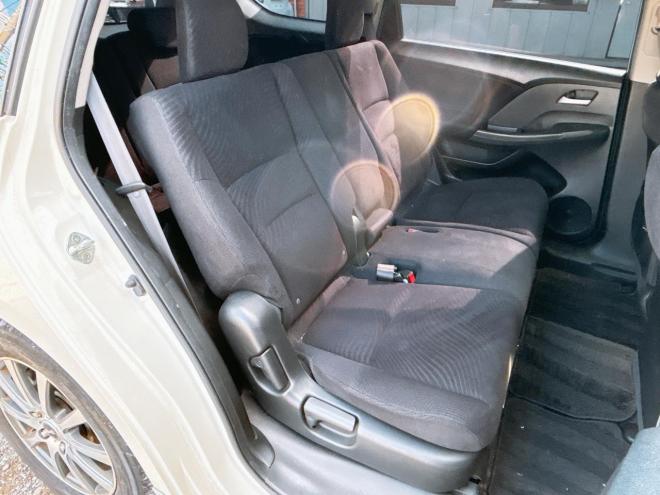 オデッセイ2.4Mエアロパッケージ 4WD　ローンが不安な方＜優遇ローン＞1年保証　純正ナビ　バックカメラ