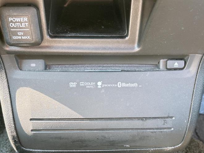 オデッセイ2.4Mエアロパッケージ 4WD　ローンが不安な方＜優遇ローン＞1年保証　純正ナビ　バックカメラ