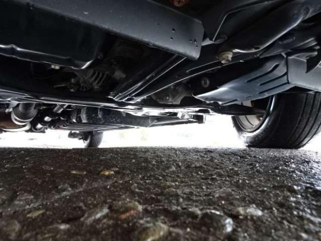 エスクァイア2.0 Gi 4WD　本州車　保証1年/走行距離無制限　4WD　セーフティセンス　両側パワースライドドア　ALPINE製ナビ 地デジ　バックカメラ　サイドカメラ　Bluetooth接続　純正エンジンスターター　シートヒーター　LEDヘッドライト 2000