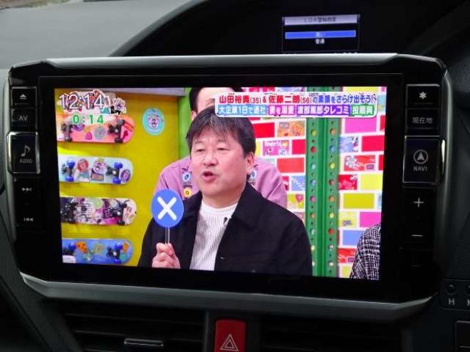 エスクァイア2.0 Gi 4WD　本州車　保証1年/走行距離無制限　4WD　セーフティセンス　両側パワースライドドア　ALPINE製ナビ 地デジ　バックカメラ　サイドカメラ　Bluetooth接続　純正エンジンスターター　シートヒーター　LEDヘッドライト 2000