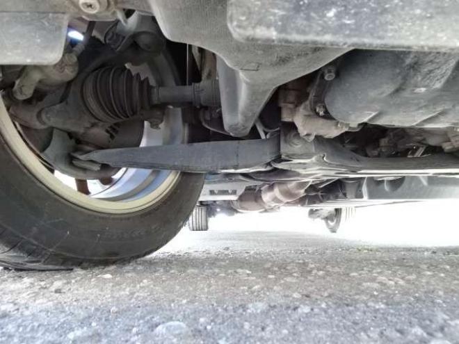 ヴォクシー2.0 ZS 煌 4WD　本州車　保証1年/走行距離無制限　4WD　両側パワースライドドア　トヨタセーフティセンス　カロッツェリア8型ワイドナビ　地デジ　バックカメラ　フリップダウンモニター　Bluetooth接続　アイドリングストップ 2000