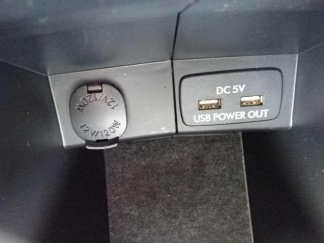 フォレスター2.0 S リミテッド 4WD　アイサイト　本州車　保証1年/走行距離無制　4WD ナビ　地デジ　Bluetooth接続　バックカメラ　ハーフレザーパワーシート　シートヒーター　純正18インチアルミ　クルーズコントロール　USBコンセント　ETC 2000