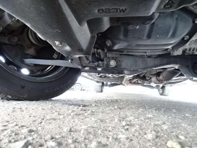 シエンタ1.5 G クエロ 4WD　本州車　保証1年/走行距離無制限　4WD　両側パワースライドドア　衝突軽減システム　オートマチックハイビーム　LDA　　前席シートヒーター　ドライブレコーダー　ETC　プッシュスタート　スマートキー 1500