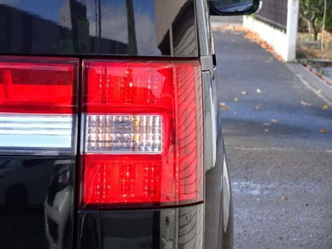 デリカD：5 2.4 G パワーパッケージ 4WD　本州車　ワンオーナー　両側パワースライドドア　ALPINE製ナビ　地デジ　10.2インチALPINE製フリップダウンモニター　バックカメラ　純正HID　スマートキー　ASC　クルーズコントロール　ビルトインETC 2400